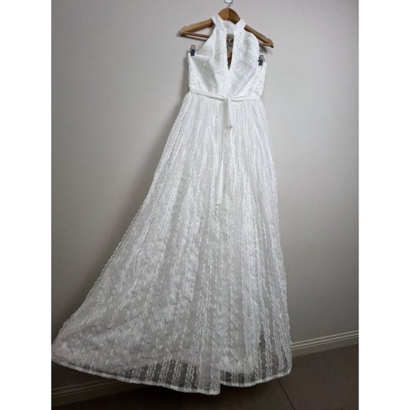 Monique Lhuillier White Lace Formal Gown Wedding Dress Keyhole Halter Size 8 - Picture 10 of 16